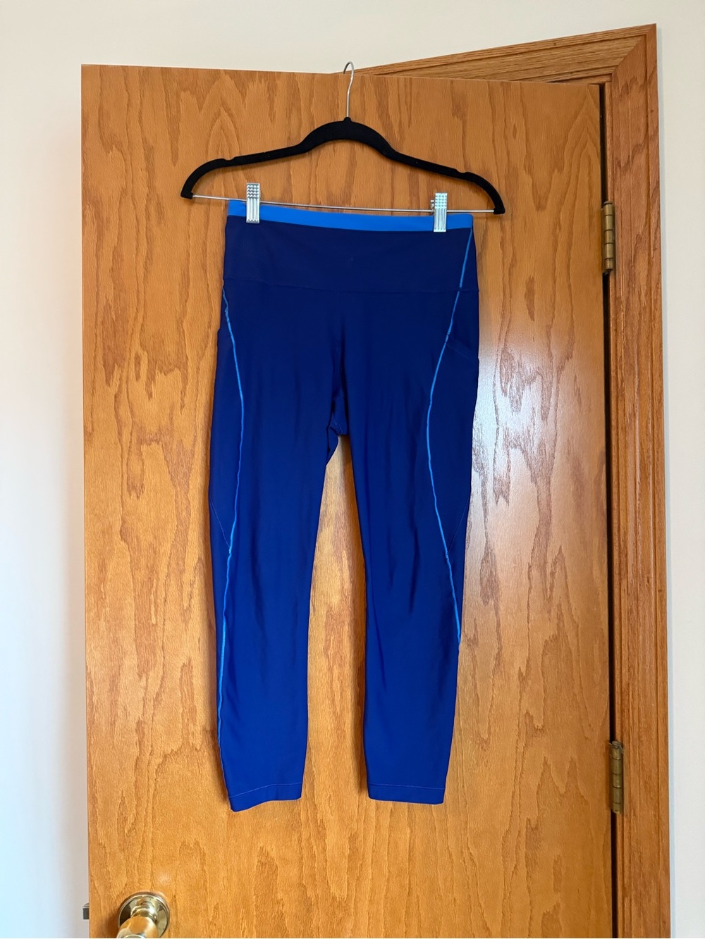 Athleta 7/8 Interval Stash Leggings
